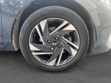 Hyundai i20 1.0 t-gdi 100 dct-7 hybrid 48v intuitive garantie 3 ans constructeur occasion montreuil (porte de vincennes)(75)...