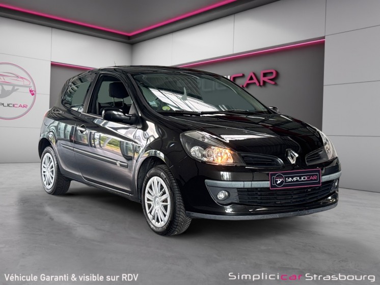 Renault clio iii 1.2 16v 75 dynamique occasion simplicicar strasbourg simplicicar simplicibike france Renault clio iii 1.2 16v 75 dynamique occasion simplicicar strasbourg simplicicar simplicibike france