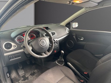 Renault clio iii 1.2 16v 75 dynamique occasion simplicicar strasbourg simplicicar simplicibike france