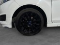 Ford fiesta 1.0 ecoboost 100 ss white / radars arrières / bluetooth / courroie ok occasion simplicicar salon de provence...