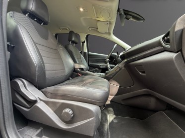 Ford kuga 2.0 tdci 120 ss 4x2 titanium - garantie 12mois - entretien a jour - camera de recul - climatisation bi zone...