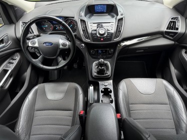 Ford kuga 2.0 tdci 120 ss 4x2 titanium - garantie 12mois - entretien a jour - camera de recul - climatisation bi zone...