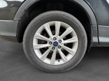 Ford kuga 2.0 tdci 120 ss 4x2 titanium - garantie 12mois - entretien a jour - camera de recul - climatisation bi zone...