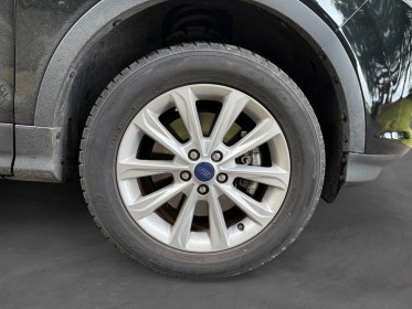Ford kuga 2.0 tdci 120 ss 4x2 titanium - garantie 12mois - entretien a jour - camera de recul - climatisation bi zone...