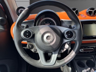 Smart fortwo coupe 1.0 71 ch ss edition1 toit pano garantie 12 mois occasion simplicicar villebon-sur-yvette simplicicar...