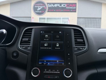 Renault megane iv 1.3i - 16v turbo tce 140 gt line - moteur neuf avec facture renault - 6600km occasion simplicicar...