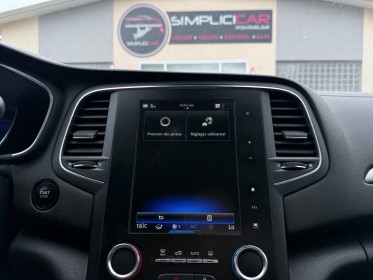 Renault megane iv 1.3i - 16v turbo tce 140 gt line - moteur neuf avec facture renault - 6600km occasion simplicicar...