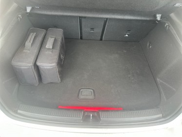 Mercedes classe a 250 e 8g-dct amg line, suivi mercedes, carplay, caméra de recul, entretient offert, garantie 12 mois...