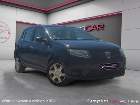 Dacia sandero 1.2 16v 75 ambiance distribution ok garantie 12 mois occasion simplicicar poitiers simplicicar simplicibike...