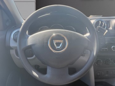 Dacia sandero 1.2 16v 75 ambiance distribution ok garantie 12 mois occasion simplicicar poitiers simplicicar simplicibike...