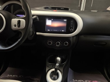Renault twingo iii tce 95 edc signature garantie 12 mois occasion simplicicar saint-jean simplicicar simplicibike france