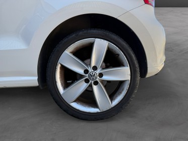 Volkswagen polo 1.2 tsi 105 sportline dsg7 écran clim régulateur de vitesse  garantie 12 mois occasion simplicicar narbonne...