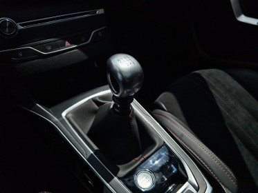 Peugeot 308 130ch ss bvm6 gt line - toit panoramique - sieges massants - camera de recul - carplay occasion simplicicar lagny...