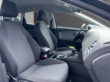 Seat leon 1.5 tgi 130 dsg7 garantie 12 mois carplay camÉra de recul occasion simplicicar villebon-sur-yvette simplicicar...