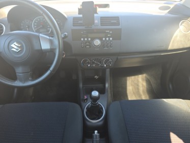 Suzuki swift 1.3 swift in the city aucun frias a prevoir occasion avignon (84) simplicicar simplicibike france