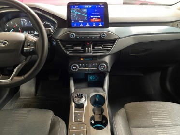 Ford focus active 1.5 ecoblue 120 ss bva8 active x - garantie 12 mois occasion simplicicar lyon ouest simplicicar...