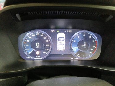 Volvo xc40 t3 163 ch geartronic 8 inscription luxe  4 jantes r-design  pneus hiver - garantie 12 mois occasion simplicicar...