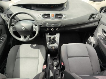 Renault scenic iii dci 95 fap éco2 authentique euro 5 garantie 12 mois distri pompe a eau ok occasion simplicicar caen ...