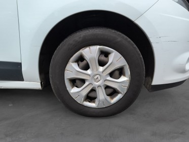 Renault scenic iii dci 95 fap éco2 authentique euro 5 garantie 12 mois distri pompe a eau ok occasion simplicicar caen ...