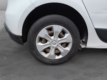 Renault scenic iii dci 95 fap éco2 authentique euro 5 garantie 12 mois distri pompe a eau ok occasion simplicicar caen ...