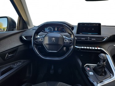 Peugeot 3008  allure 130 ch ss bvm6 - carplay - caméra de recul - distribution remplacée occasion simplicicar orgeval ...