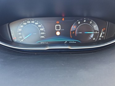 Peugeot 3008  allure 130 ch ss bvm6 - carplay - caméra de recul - distribution remplacée occasion simplicicar orgeval ...