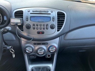 Hyundai i10 1.2 intuitive et style occasion simplicicar la ciotat simplicicar simplicibike france