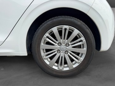 Peugeot 208 1.2 puretech 110ch ss bvm5 allure //garantie 12 mois// occasion simplicicar lille  simplicicar simplicibike france