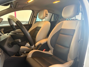 Renault megane iii berline dci 165 bose garantie 12 mois occasion  simplicicar aix les bains simplicicar simplicibike france