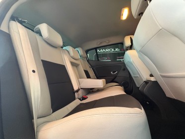 Renault megane iii berline dci 165 bose garantie 12 mois occasion  simplicicar aix les bains simplicicar simplicibike france