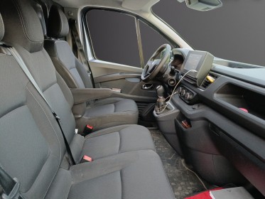 Renault trafic cabine approfondie ttc / l2h1 dci 150 edc grand confort / garantie occasion simplicicar lyon ouest simplicicar...