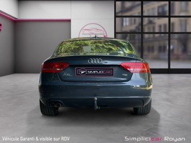 Audi a5 sportback 2.0 tdi 143cv s line dpf  garantie 12 mois occasion simplicicar royan simplicicar simplicibike france