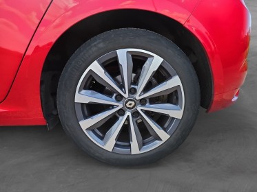 Renault megane iv berline tce 160 edc fap r.s. line siéges avants chauffants alcantara garantie 12 mois occasion simplicicar...