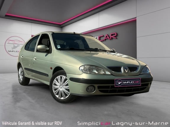 Renault megane 1.6i 16v 110ch expression - faible kilometrage - climatisation occasion simplicicar lagny  simplicicar...