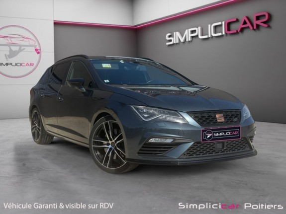 Seat leon st 2.0 tsi 300 dsg7 4drive cupra beats audio toit ouvrant carplay garantie 12 mois occasion simplicicar poitiers...