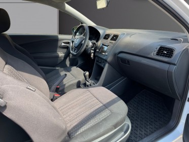 Volkswagen polo 1.0 60 trendline garantie 12 mois occasion simplicicar mery-sur-oise simplicicar simplicibike france