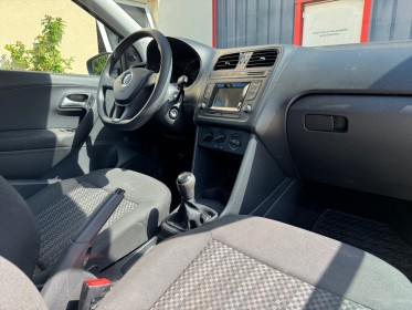 Volkswagen polo 1.0 60 trendline garantie 12 mois occasion simplicicar mery-sur-oise simplicicar simplicibike france