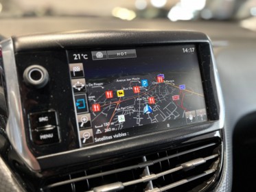 Peugeot 2008 1.2 puretech 82ch bvm5 style garantie 12 mois occasion  simplicicar aix les bains simplicicar simplicibike france