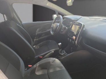 Renault clio iv business dci 90 energy 82g business occasion paris 17ème (75)(porte maillot) simplicicar simplicibike france