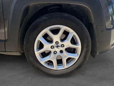 Jeep renegade 1.4 i multiair ss 140 ch limited / 1ere main / radars avants  arrieres / roue de secours / trÈs bon État /......