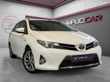 Toyota auris touring sports hybride 136h dynamic / caméra de recul/garantie 48mois possible occasion simplicicar toulouse...