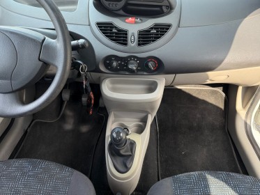 Renault twingo ii 1.2 60 eco2 access occasion simplicicar rouen simplicicar simplicibike france