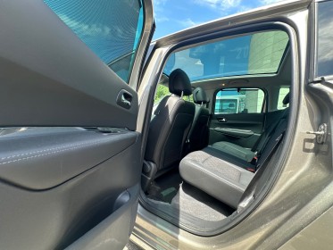 Peugeot 3008 1.6 bluehdi 120ch ss bvm6 access - sieges chauffants - toit panoramique occasion simplicicar lagny  simplicicar...