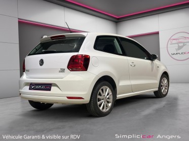 Volkswagen polo 1.4 tdi 75 bluemotion technology série spéciale lounge garantie 12 mois gps/bluetooth occasion simplicicar...