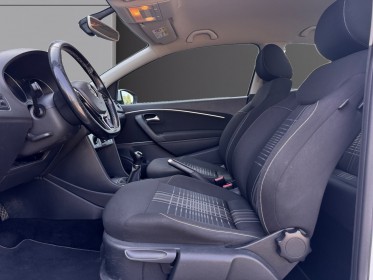Volkswagen polo 1.4 tdi 75 bluemotion technology série spéciale lounge garantie 12 mois gps/bluetooth occasion simplicicar...