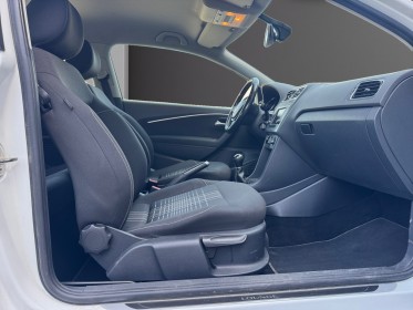 Volkswagen polo 1.4 tdi 75 bluemotion technology série spéciale lounge garantie 12 mois gps/bluetooth occasion simplicicar...