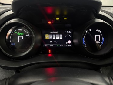 Toyota yaris hybride my22 116h design 1ere main occasion simplicicar pertuis  simplicicar simplicibike france