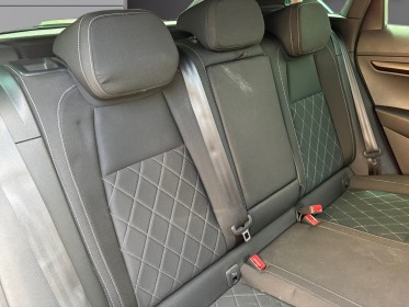 Skoda karoq 1.6 tdi 116 ch dsg7 sportline carplay et régulateur adaptatif garantie 12 mois occasion simplicicar...