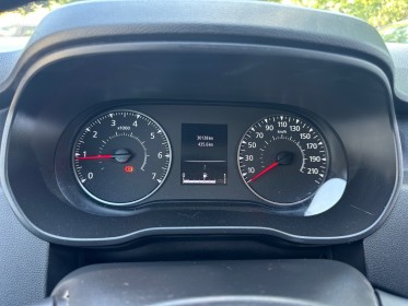 Dacia duster blue dci 115 4x2 prestige - attelage - caméra - carplay - garantie 12 mois occasion simplicicar nimes - rb auto...
