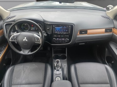 Mitsubishi outlander phev 200ch hybride rechargeable intense style garantie 12 mois occasion simplicicar royan simplicicar...